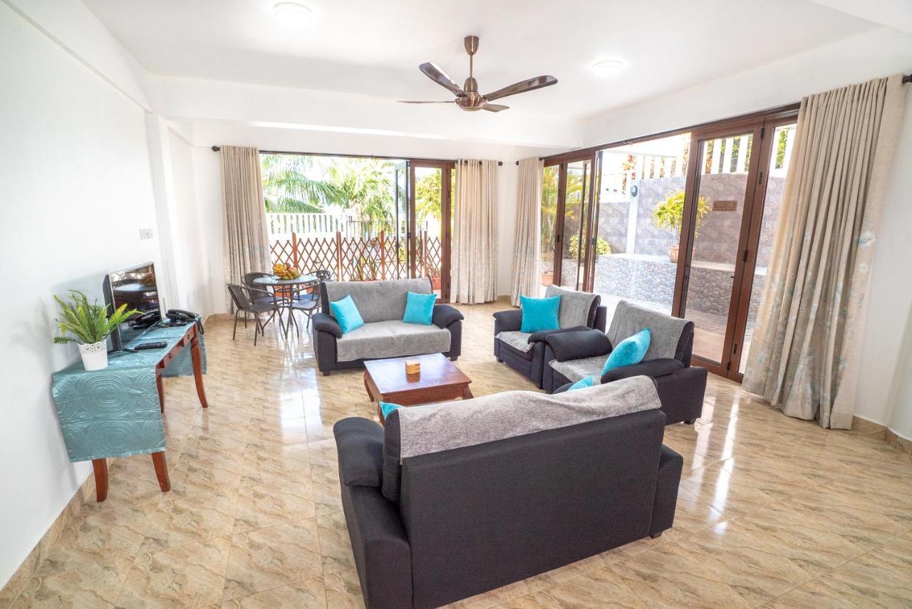 La Belle Residence Self Catering Accommodation Beau Vallon  Eksteriør billede