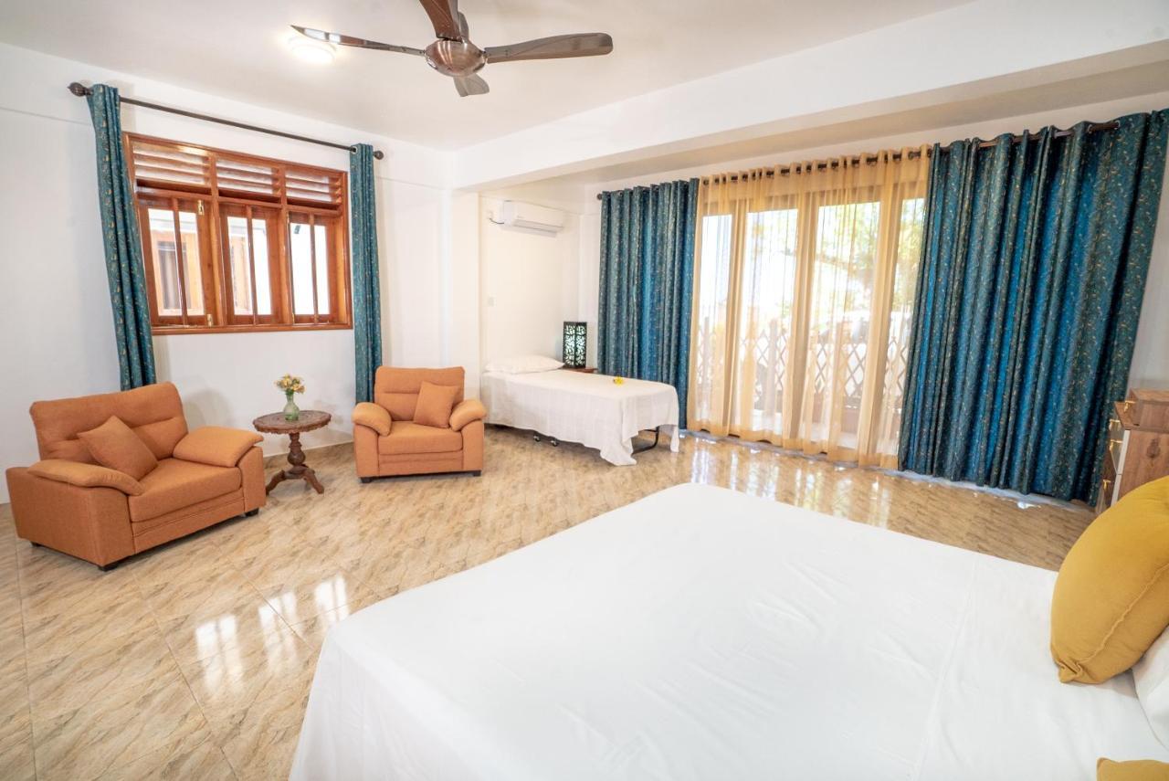 La Belle Residence Self Catering Accommodation Beau Vallon  Eksteriør billede