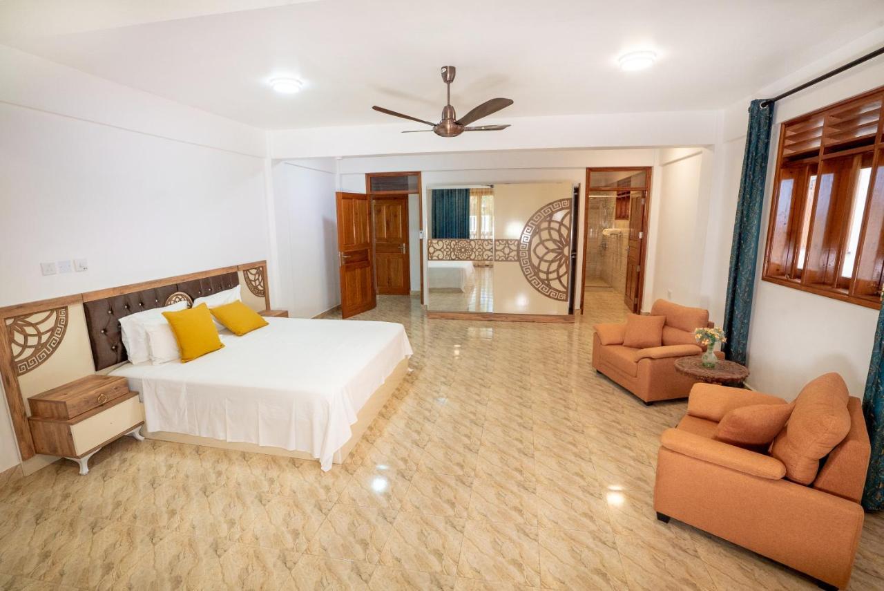 La Belle Residence Self Catering Accommodation Beau Vallon  Eksteriør billede
