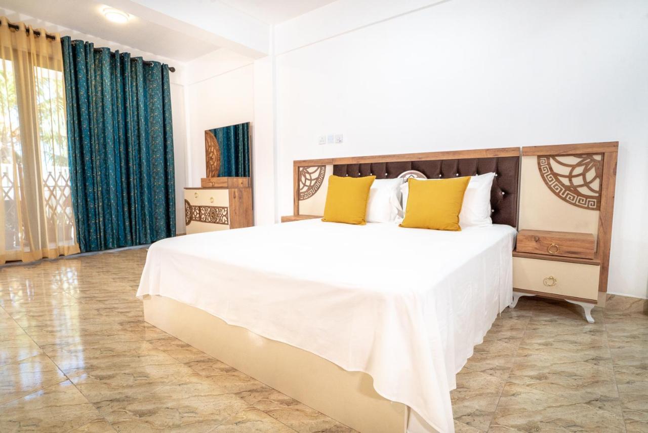 La Belle Residence Self Catering Accommodation Beau Vallon  Eksteriør billede